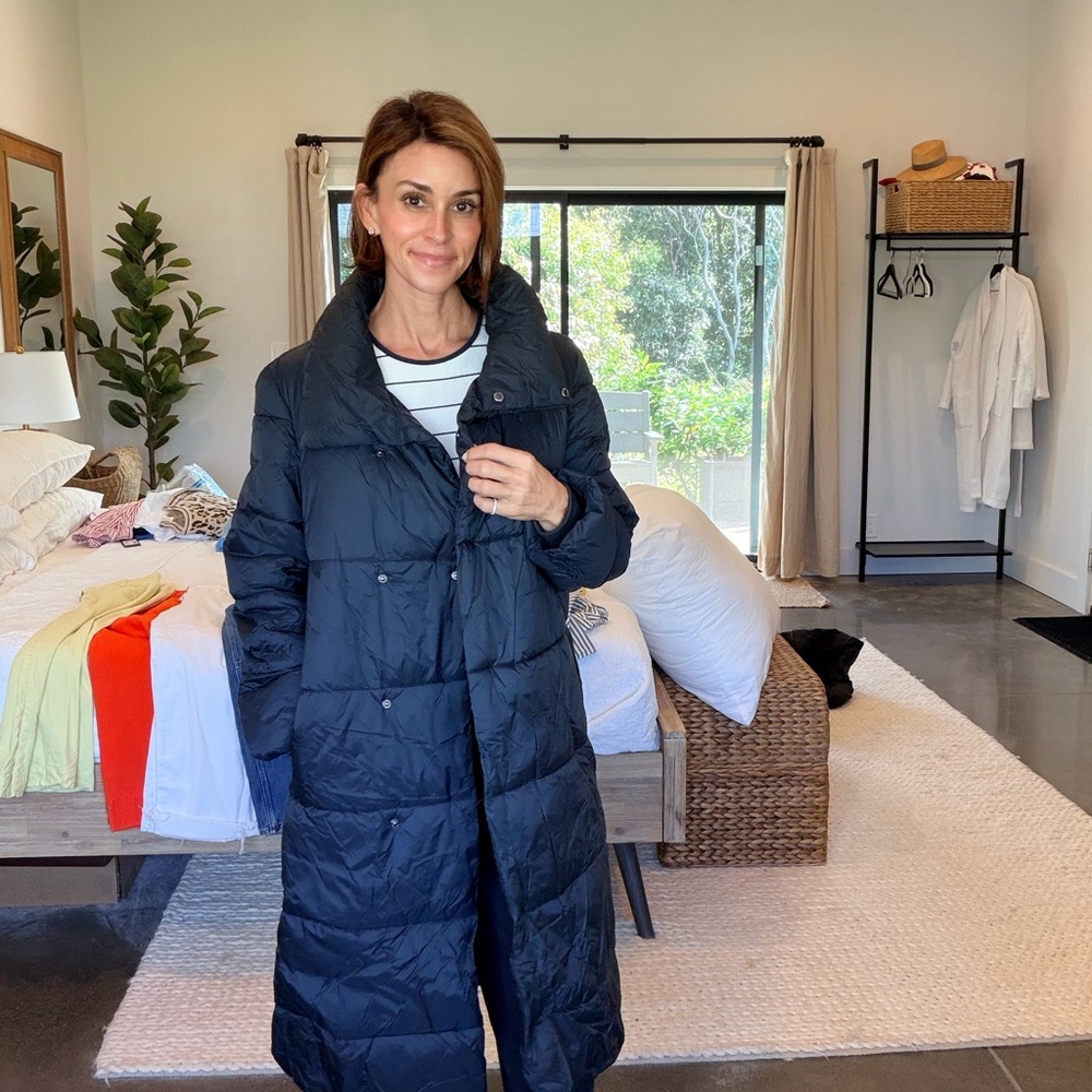 Banana Republic Black Puffer Coat